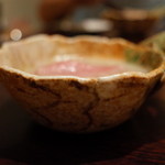 虎白 - 煮物 和牛 玉葱 蕗 スナップエンドウ