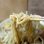 ラーメン二郎 京成大久保店 - 麺アップ　やわ麺美味ーーーい。