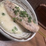 おでん屋たけし 新宿三丁目 - 牛タンつくね