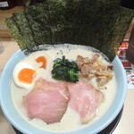 家系ラーメン 薩摩家 - 