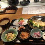 魚河岸 宮武 - 小鉢も充実〜