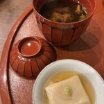 茶寮 天乃庵 - 自家製の胡麻豆腐と赤出汁