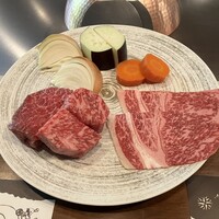 WITH THE STYLE ステーキハウス ミディアムレア - 旬の焼き野菜、黒毛和牛もも肉、黒毛和牛ロース、博多和牛