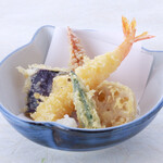 のらや - 天ぷら盛り合わせ