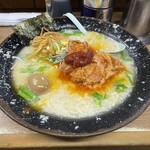 屋台ラーメン とんこつ貴生 - 