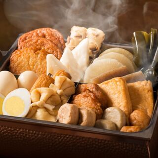 飛魚の旨味たっぷり！アゴ出汁が染みる変わり種おでんの数々