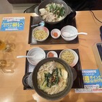 ガスト - 下が味噌　上が醤油