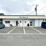 M's Cafe - 外観