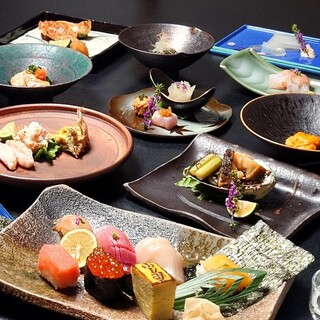 厳選素材を使用した四季折々の料理をご堪能ください