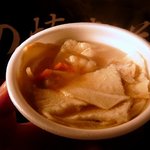 大成堂 - これはたまらない美味しさの「せんべい汁」