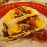 レストラン・パッション - カキのグラタン　茸のデュクセル　シャンパーニュのオランデーズソース。