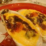 レストラン・パッション - カキのグラタン　茸のデュクセル　シャンパーニュのオランデーズソース。