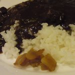 カフェ　英国屋 - 完成したカレーライスにちょっと接近！