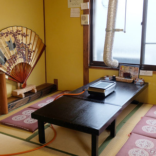 落ち着いて食事を楽しめる空間