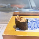 分家 歩寿司 純 - 煮はまぐり（ヒモ）