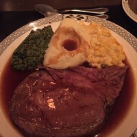 ロウリーズ・ザ・プライムリブ 恵比寿ガーデンプレイス店 - 