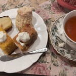 英国ティーハウスMOMO - 