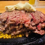 ステーキハウス アパッチ - 700gアパッチステーキ（ベリーレア・ステーキカット）