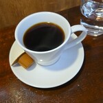 キッチン ブルー グローブ - ホットコーヒーのアップ