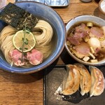 ヨコクラストアハウス - 