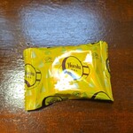 キッチン ブルー グローブ - お菓子のアップ