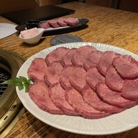 焼肉 龍園 西中洲店 - 