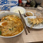 ぎょうざの満洲 - 