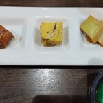 まる両 - 突き出しが旨い。素敵。