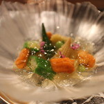 横浜うかい亭 - 前菜、うに、おくら、ヤングコーンの冷菜