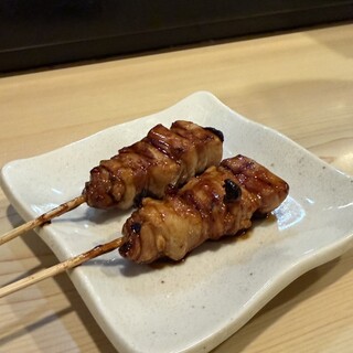 焼鳥 すずめ - 料理写真:もも 　170/１本