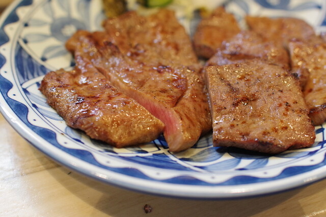 萃萃（すいすい）卸町 | 仙台の牛タン専門店