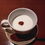 隠れ家愉膳 亥の子 - 杏仁豆腐