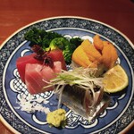 隠れ家愉膳 亥の子 - 刺身盛り合せ一人前