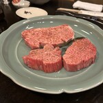 特選飛騨牛 花ざくろ - 