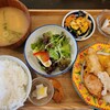 ちょい呑み食堂tutini - 唐揚げ定食