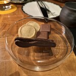 ザ タヴァン グリル＆ラウンジ - 