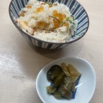 酒と飯 おしょろ - 土鍋ご飯にはお新香酢付き