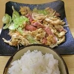 やんばる食堂 - 車麩のチャンプルーと白飯