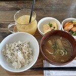 24/7 coffee&roaster - 