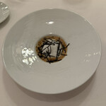 ラ・トゥーエル - 3皿目
      オマールエビのビスク、栗、カルダモン。
      