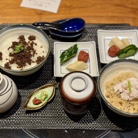 神戸プレジール 本店 - お食事【ごはん、お味噌汁、香の物】