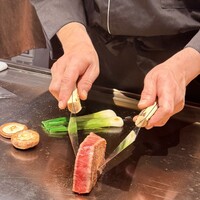 鉄板焼き 恵伝 - 