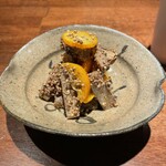 酒と肴 ててて - 金柑とごぼうのえごま和え