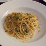 アダット マルヤマ - ニンニクたっぷり からすみのペペロンチーノ