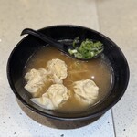 雞記 - 鮮蝦雲吞麵