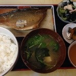 國產特上等鹽烤青花魚or自制味增燉青花魚