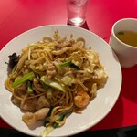 南海飯店 - やわらかい焼ソバ①