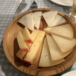 エル・カステリャーノ - 3種チーズの盛り合わせ