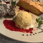 エル・カステリャーノ - 誕生日プレート