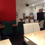 神戸牛 喜山 - 店内（テーブル席）